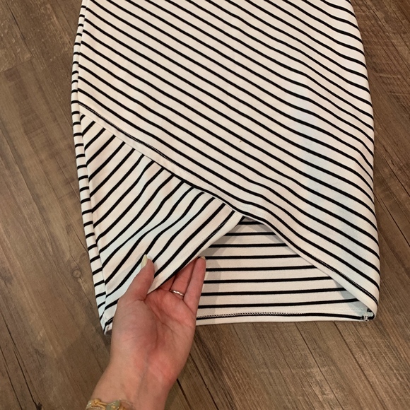 NWOT Zara Trafaluc Bodycon Striped Asym Skirt - Picture 3 of 6